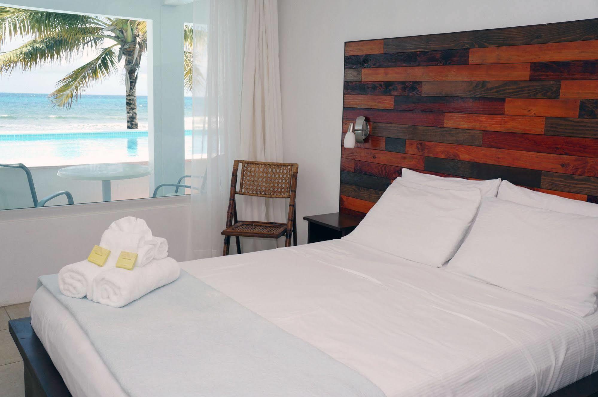 Bravo Beach Hotel Vieques Exterior photo